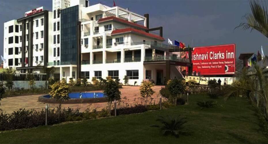 Vaishnavi Clarks Inn, Buxar 2